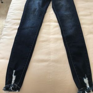 👖Gorgeous new KanCan jeans👖